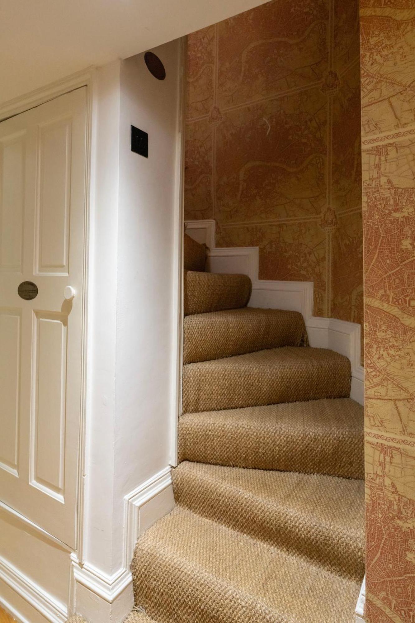 דירות לונדון Gorgeous 2Bed House In New Road מראה חיצוני תמונה